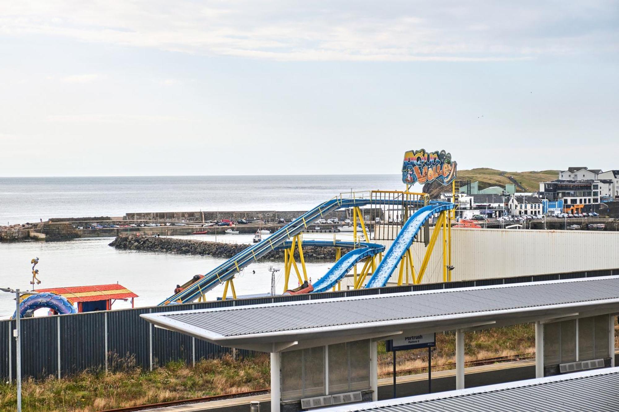 דירות 6 Golf Terrace - Portrush By The Sea מראה חיצוני תמונה